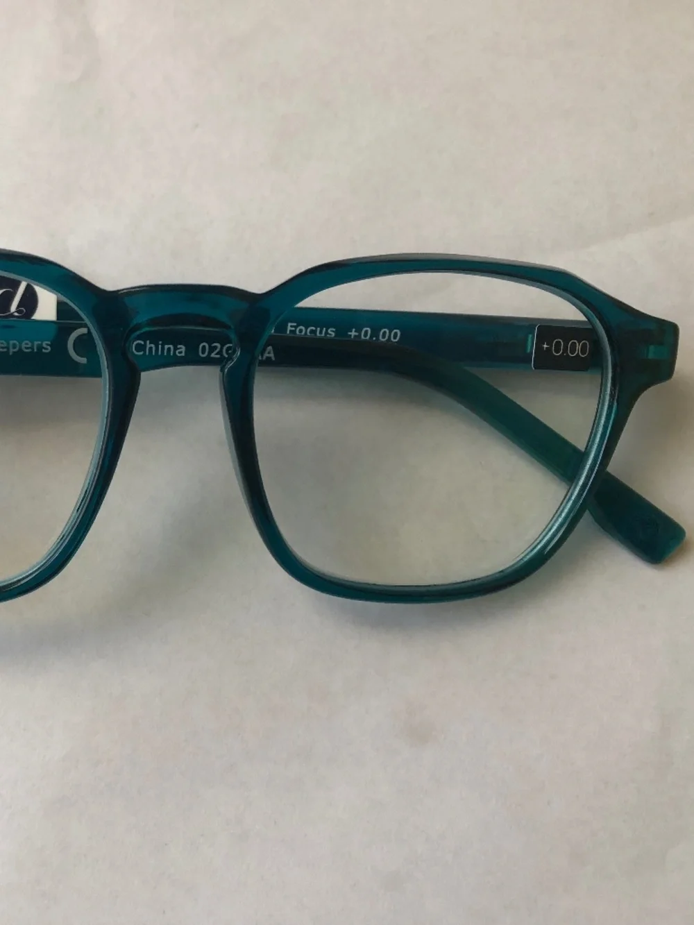 Peepers new blue